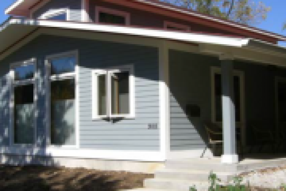Guylas-Residence-LEED-for-Homes-Platinum-Certified1-180x180 (1)